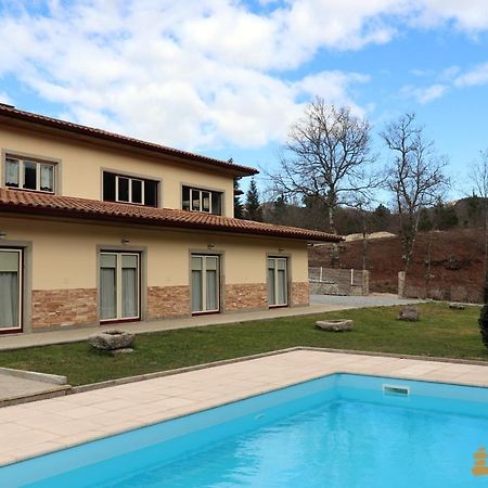 Outeiro Do Moinho Bed & Breakfast คัมโปดูเชเรส ภายนอก รูปภาพ
