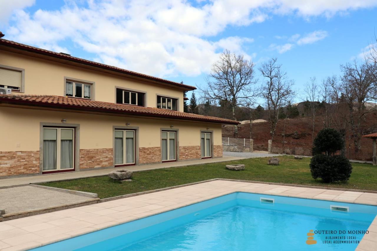 Outeiro Do Moinho Bed & Breakfast คัมโปดูเชเรส ภายนอก รูปภาพ